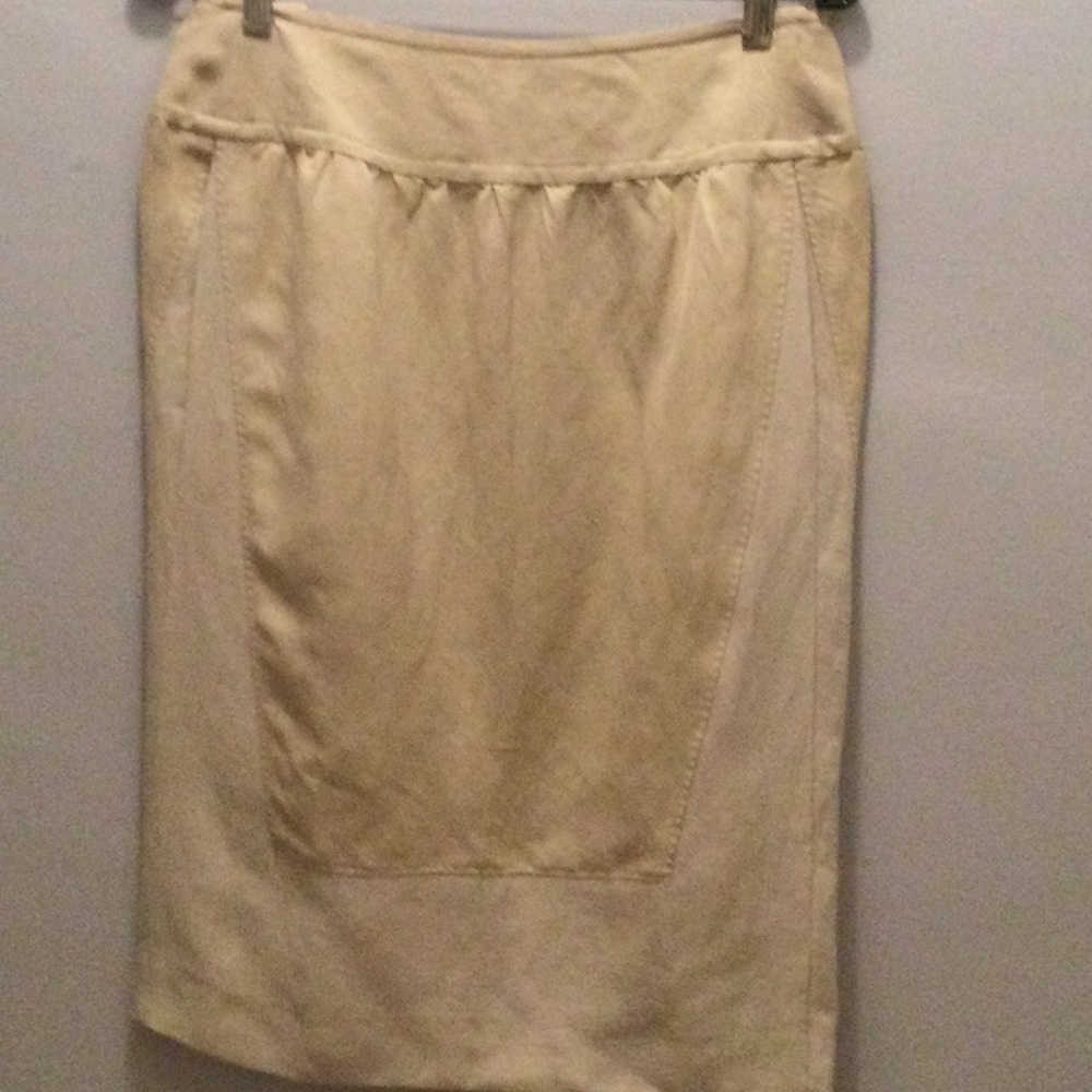 Donna Karan silk and linen skirt.